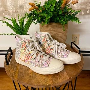 New Converse Chuck Taylor Floral Print